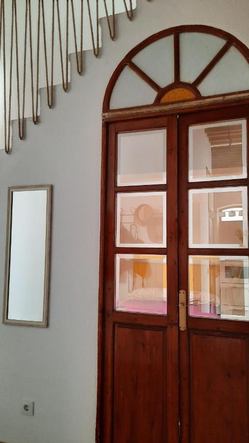 La Violetera en el centro histórico de Almería Almeria Exterior foto